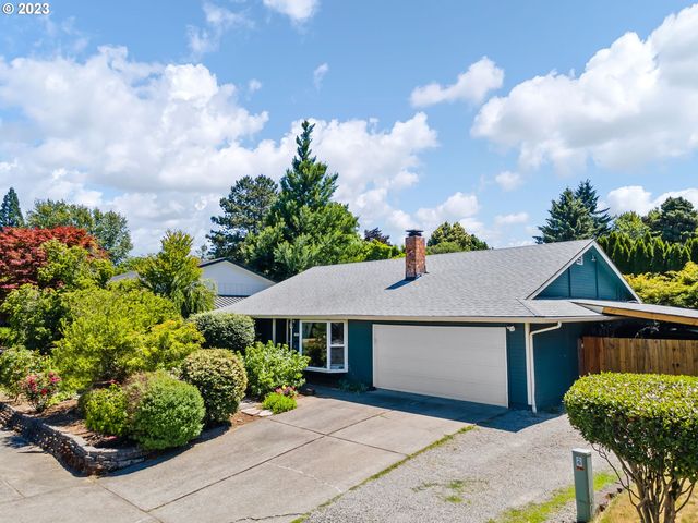 202 SE 40th St, Troutdale, OR 97060