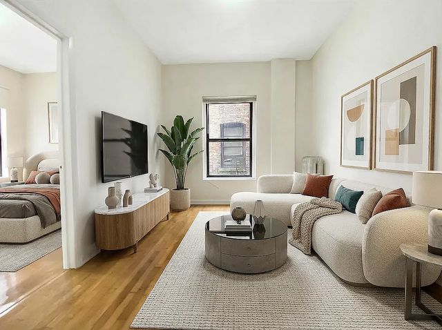 815 Gravesend Neck Rd #1S, Brooklyn, NY 11223