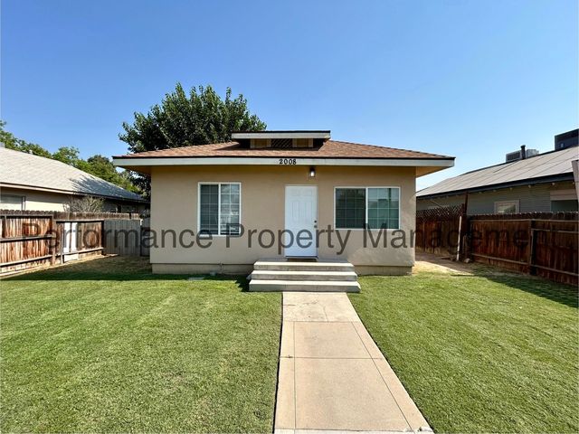 2008 Forrest St, Bakersfield, CA 93304