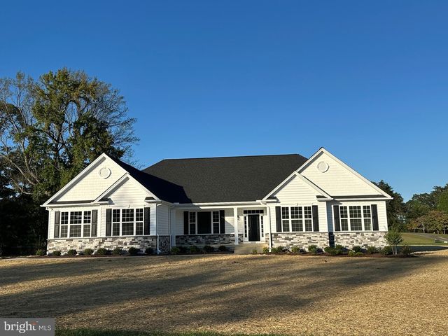 24173 Alice Spring Ln, Hollywood, MD 20636