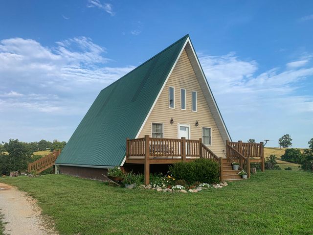 752 County Road 918, Thornfield, MO 65762