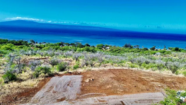 235 Ulua Rd #159, Kaunakakai, HI 96748