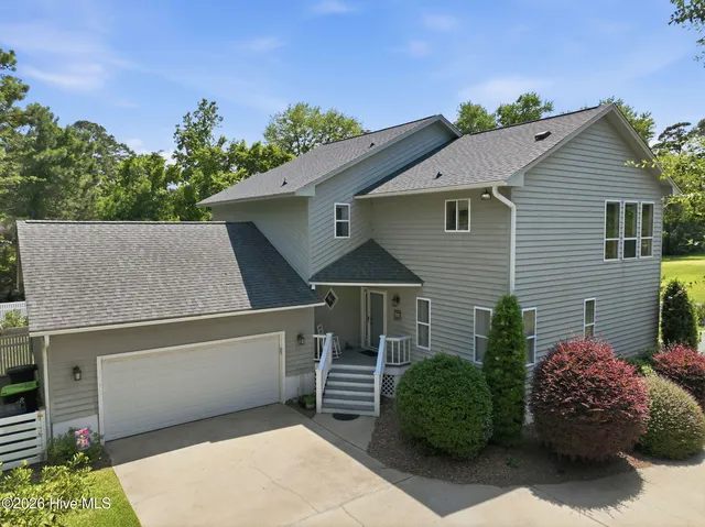 806 Lord Granville Drive, Morehead City, NC 28557