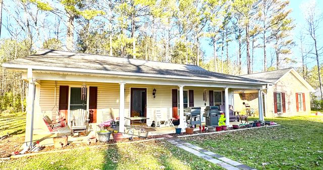 387 Road 805, Shannon, MS 38868