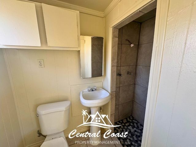 E  Chapel St #A, Santa Maria, CA 93454