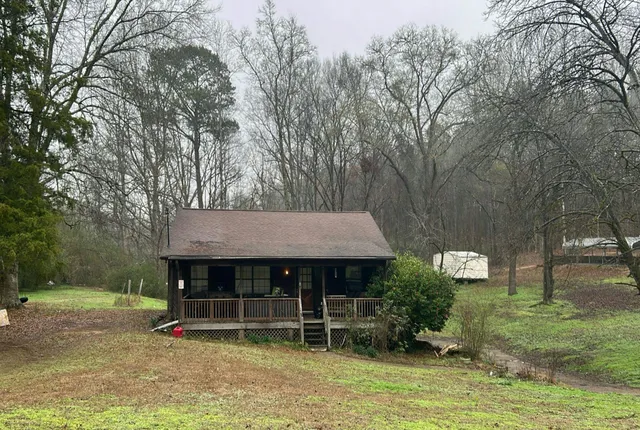 7658 Lock 17 Rd, Bessemer, AL 35023