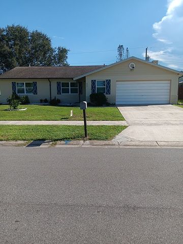 285 Hickory Ave, Merritt Island, FL 32953
