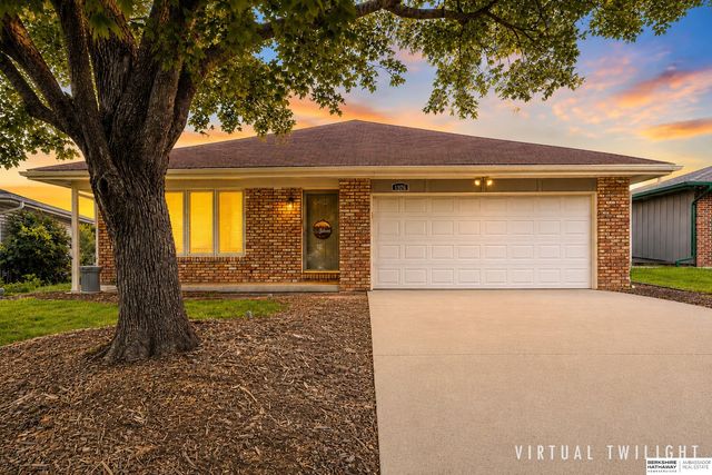 1926 W  Mulberry Ct, Lincoln, NE 68522