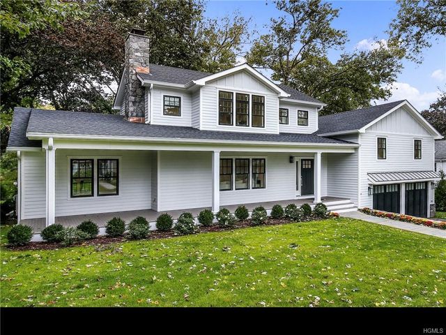 44 Rock Ridge Dr, Rye Brook, NY 10573