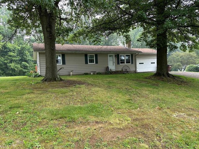 4 Boyd Dr, Jeromesville, OH 44840