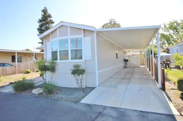 1459 Standiford Ave #7, Modesto, CA 95350