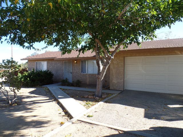 7509 Aster Ave, Yucca Valley, CA 92284