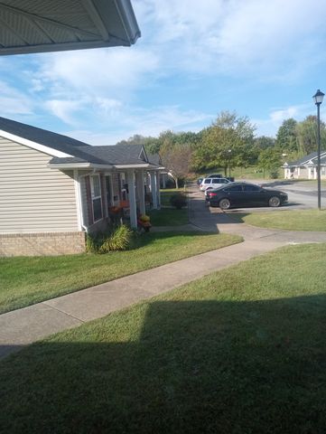 444 Starlite Dr #444, Elizabethtown, KY 42701