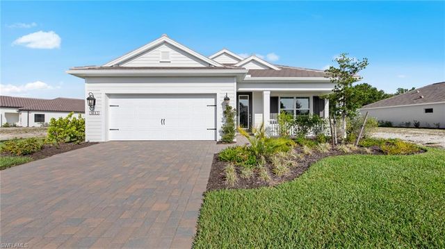 3083 Heritage Pines Dr, Fort Myers, FL 33908