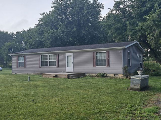 995 E  625 N, Fremont, IN 46737