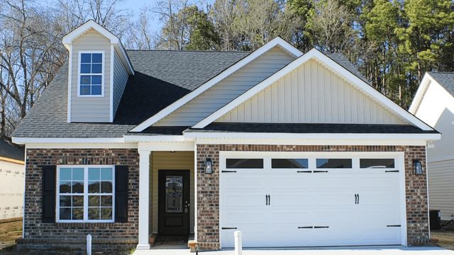 The Oriole Gable & Hip Plan in Four Seasons Nash County New Homes, Nashville, NC 27856