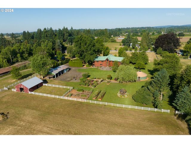 23838 S  Barlow Rd, Canby, OR 97013