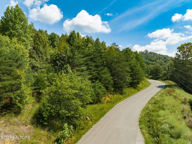Clear water Rd, New tazewell, TN 37825