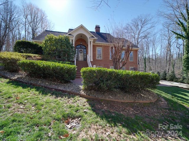 657 Chadbourne Ave NW, Concord, NC 28027