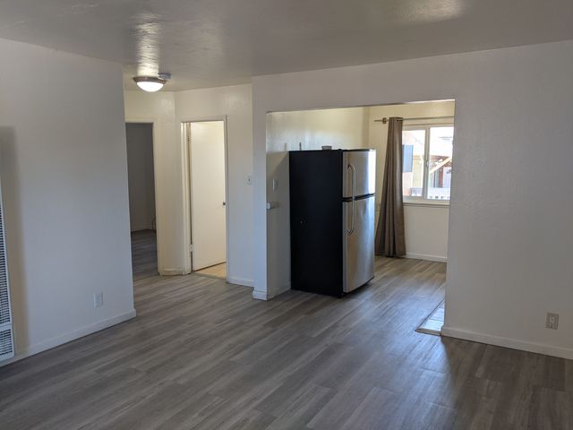 9847 A St #3, Oakland, CA 94603