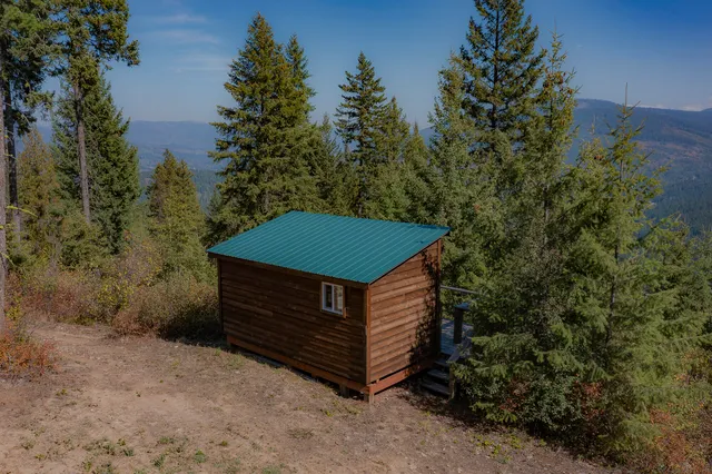 3800 Deep Lake Boundary Rd, Colville, WA 99114