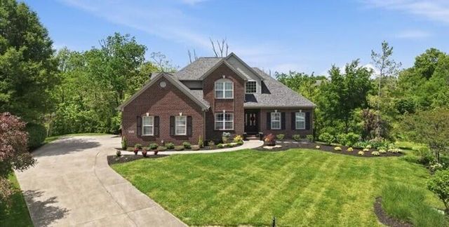 9526 Harpers Ferry Dr, Florence, KY 41042