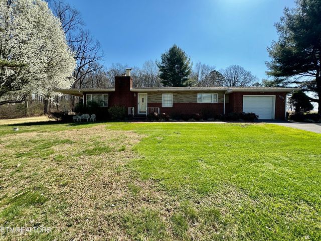 2828 Valley Home Rd, White Pine, TN 37890