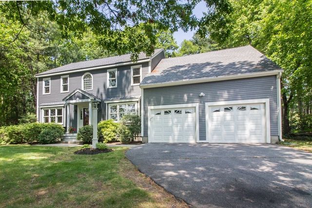 4 Maddy Ln, Acton, MA 01720