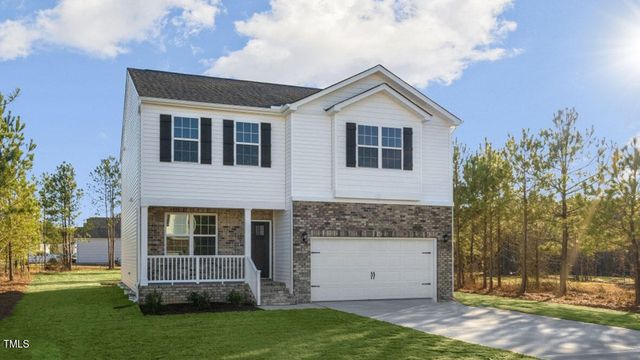 345 Babbling Creek Dr, Youngsville, NC 27596