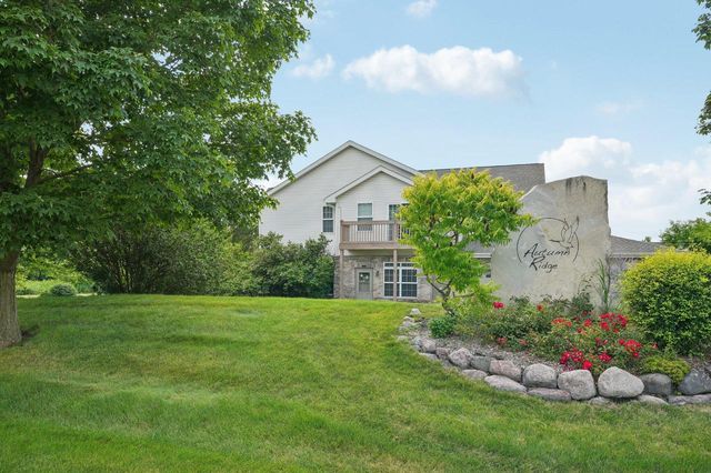 9221 South 51st STREET, Franklin, WI 53132