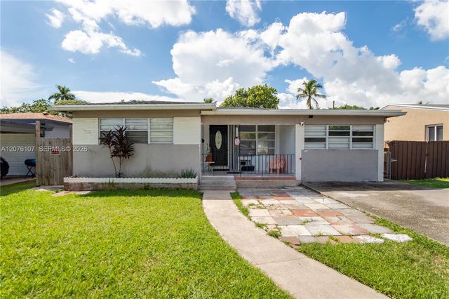2530 Rodman St, Hollywood, FL 33020