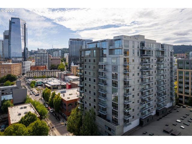 1025 NW Couch St #914, Portland, OR 97209