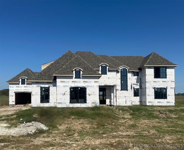 2979 Crosscreek Dr, Oologah, OK 74053
