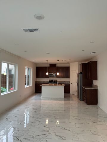 1649 Pagoda Ln, Sacramento, CA 95834