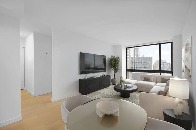 Columbus Pl #N29A, New York, NY 10019