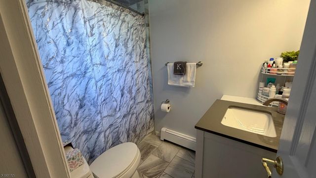 1124 Valley Rd #1A, Wayne, NJ 07470