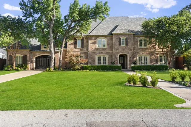 4234 Williamsburg Rd, Dallas, TX 75220