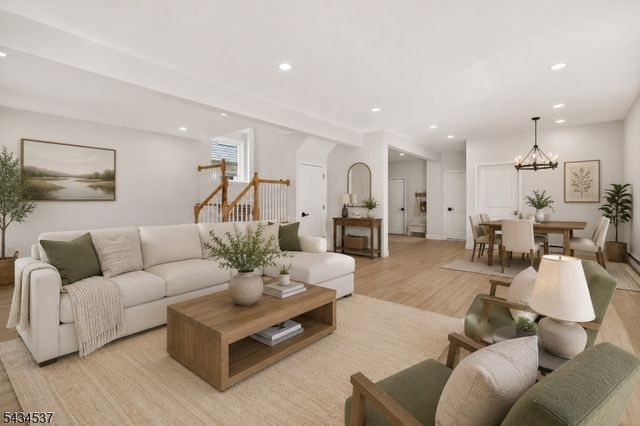 182 N Maple Ave, East Orange, NJ 07017