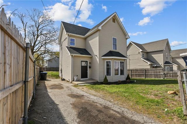 20 Padelford St, Providence, RI 02906
