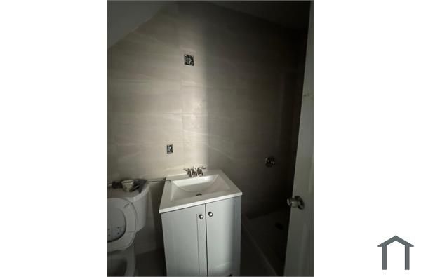 2 Bedroom Apartments For Rent around 10473, - 55 Rentals
