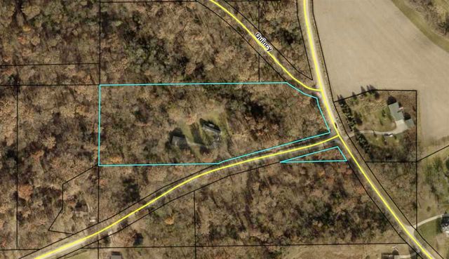 2231 Jordan Creek Rd NE, Solon, IA 52333