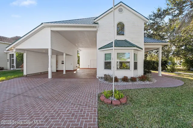 505 Fairways Dr #505, Titusville, FL 32780