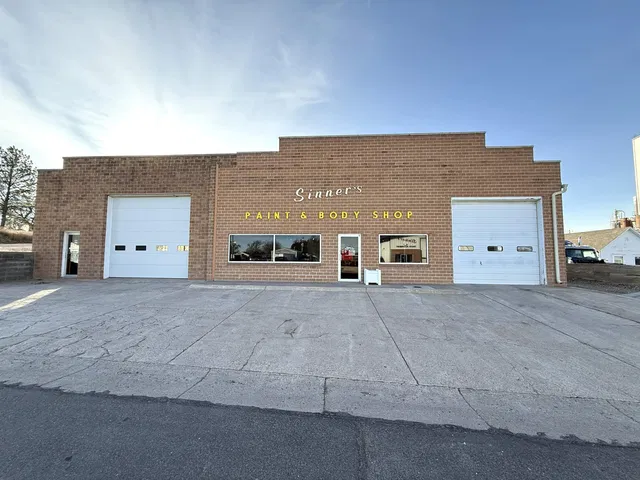 120 S  Tecumseh, Wauneta, NE 69045