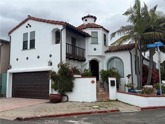 3200 Alma Ave, Manhattan Beach, CA 90266