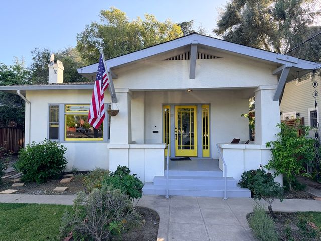 891 S  J St, Livermore, CA 94550
