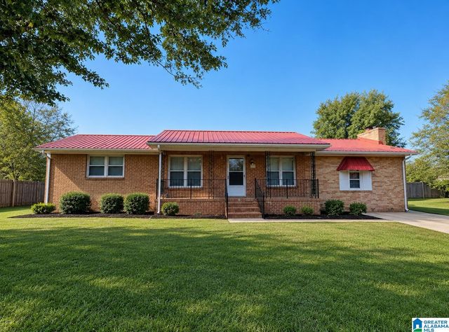 2114 Cheatwood Dr, Oxford, AL 36203
