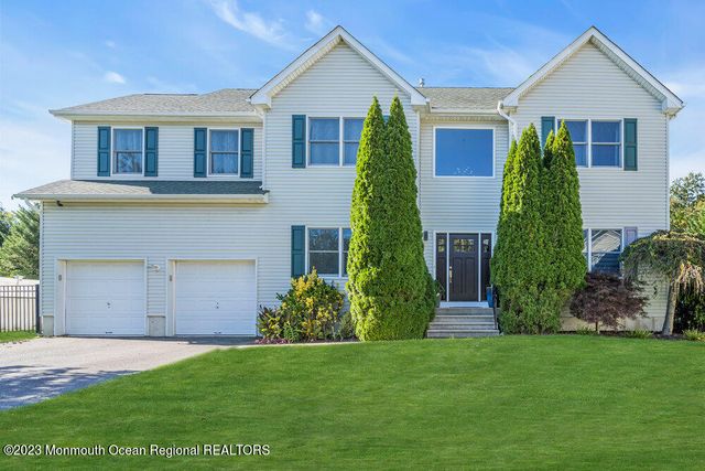 7 Concetta Court, Howell, NJ 07731