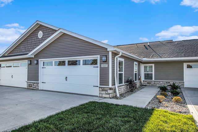 16925 Jardine St #16914B, Bennington, NE 68007