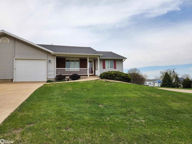 211 N  Green St, Toledo, IA 52342