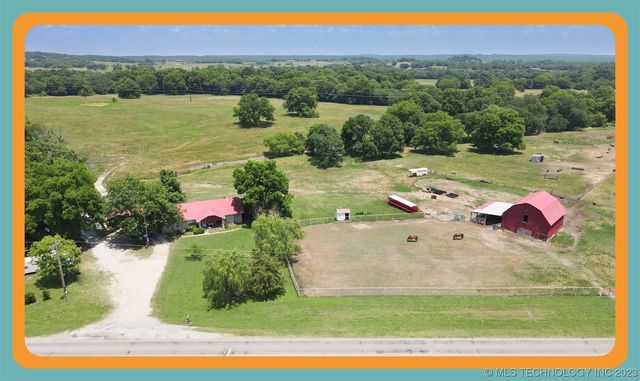 21050 County Road 3 Dr, Stonewall, OK 74871